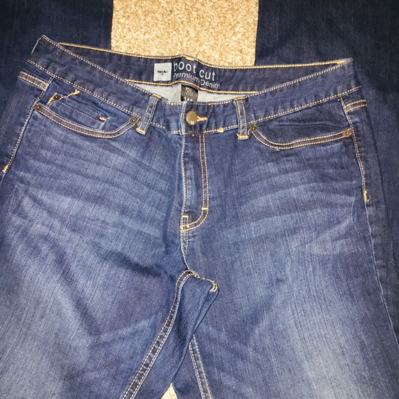 Mossimo Co. Skinny Jean - Picture 4 of 6